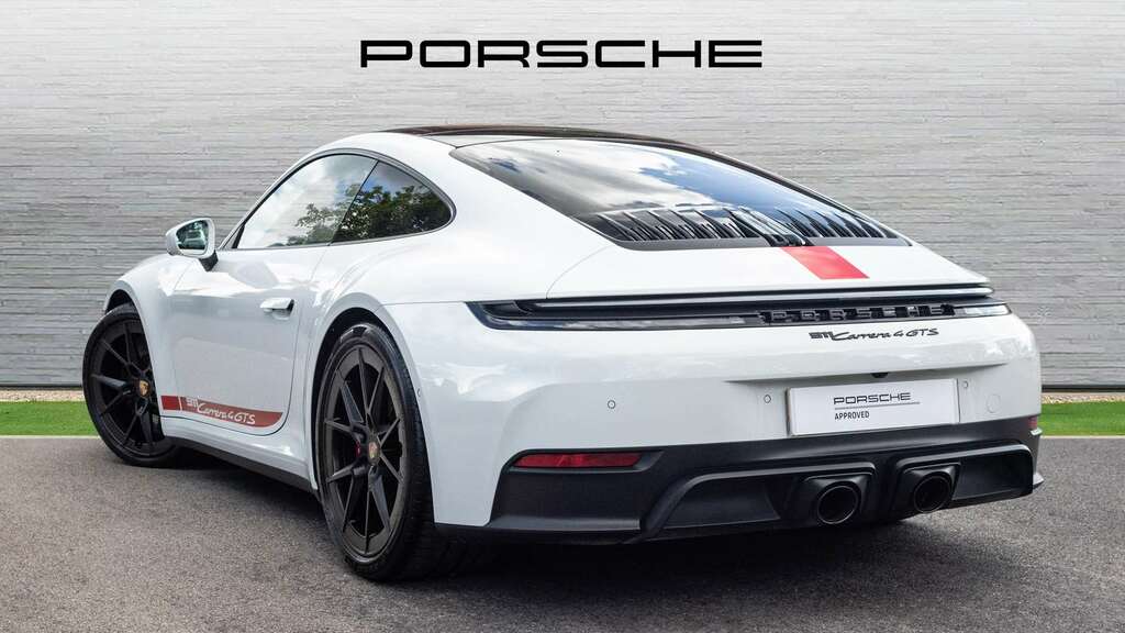 Porsche 911 Carrera 4 Gts Hev S-a 2025 White #4