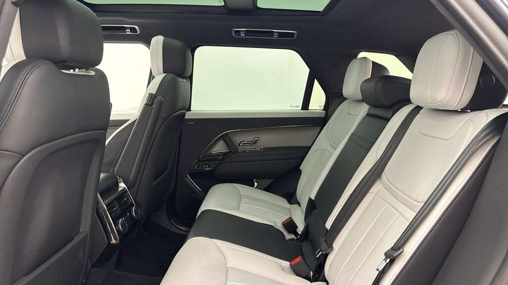 Land Rover Range Rover Sport 3.0 P460e Dynamic Se 2025 Blue #4