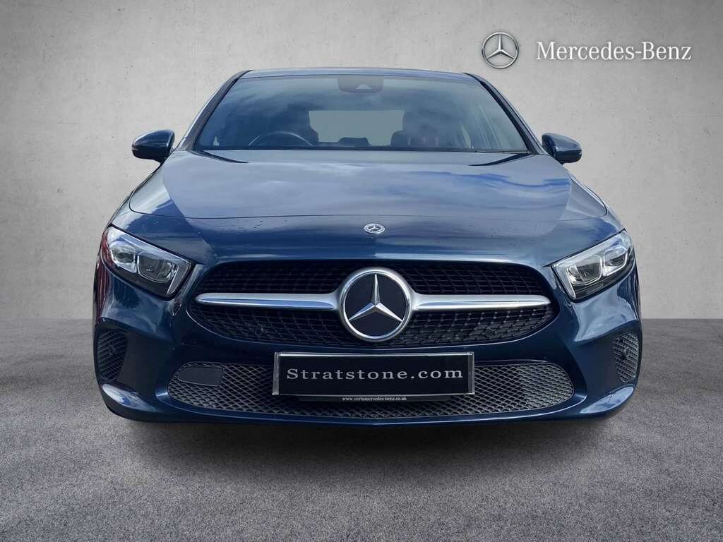 Mercedes-Benz A Class A180d Sport Executive 2020 Blue #2