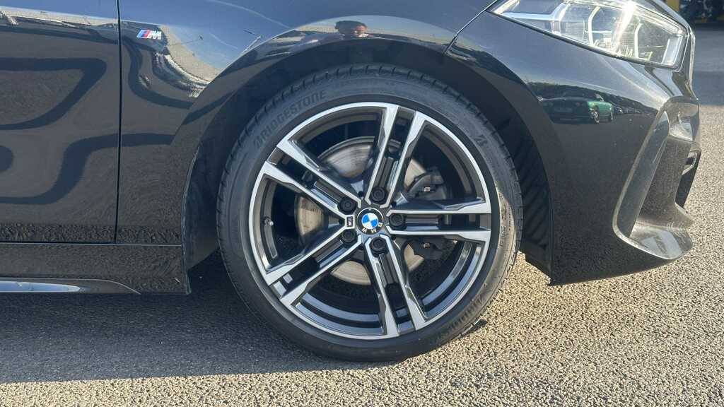 BMW 1 Series 1.6 Efficiency Dynamics Black #15