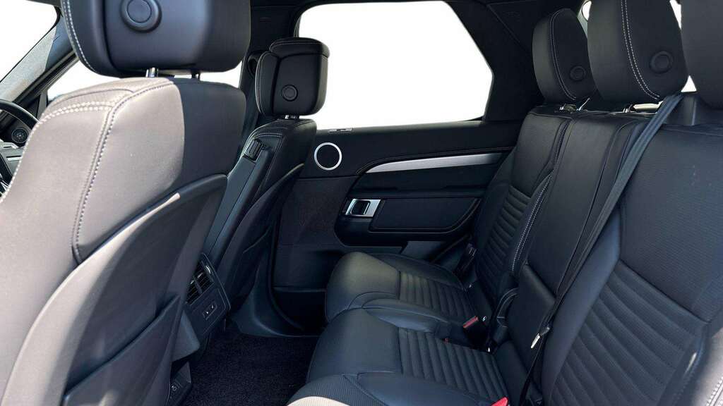 Land Rover Discovery Dynamic Se Black #4