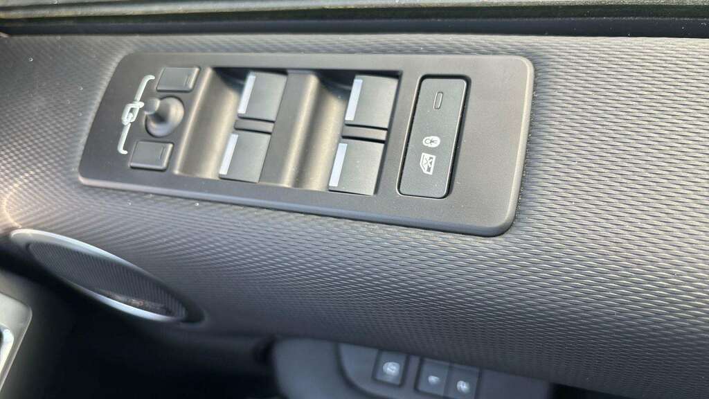 Land Rover Discovery Dynamic Se Black #32