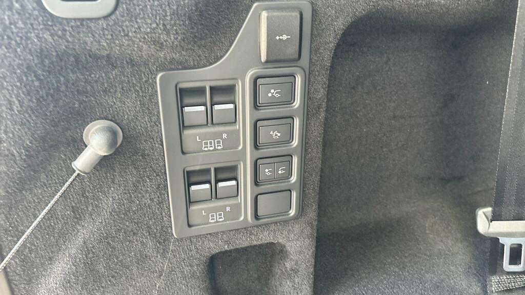 Land Rover Discovery Dynamic Se Black #30