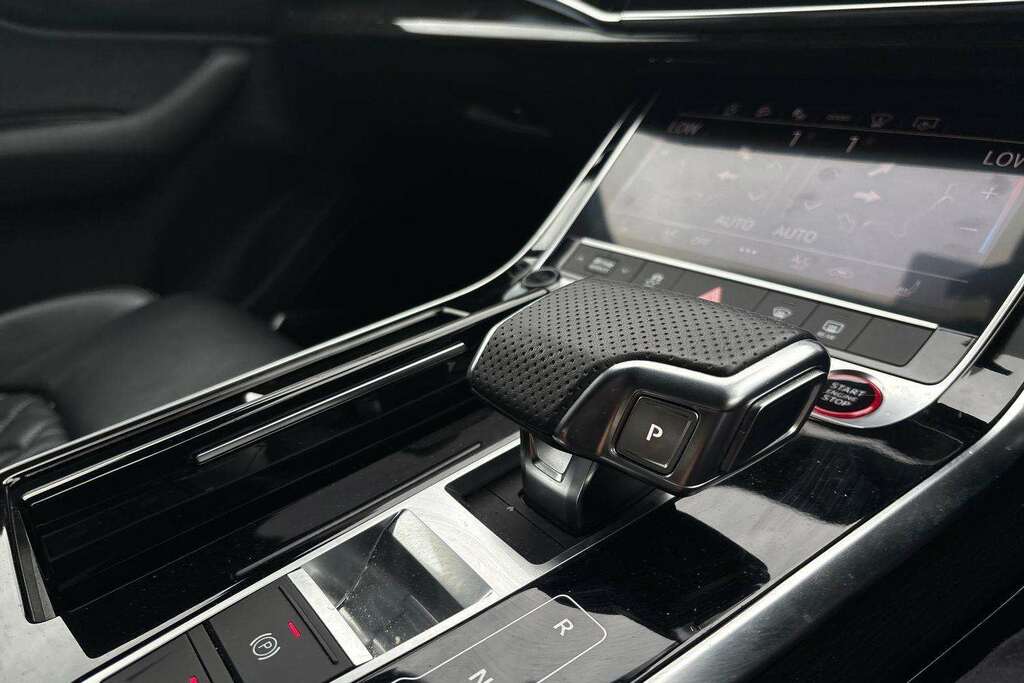 Audi Q7 Suv Black #15