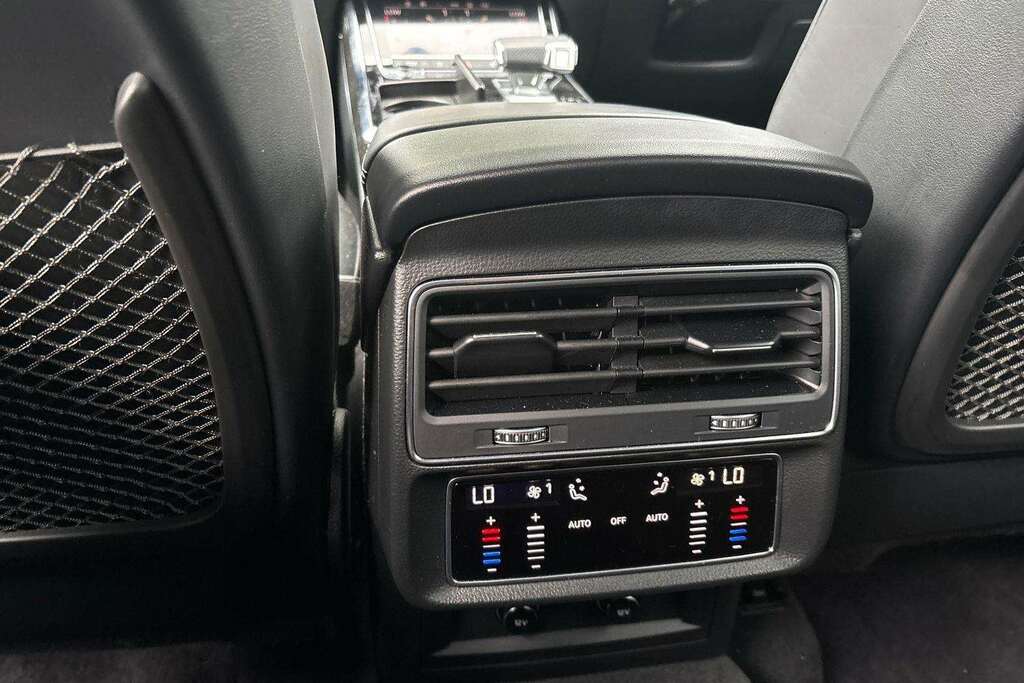 Audi Q7 Suv Black #23