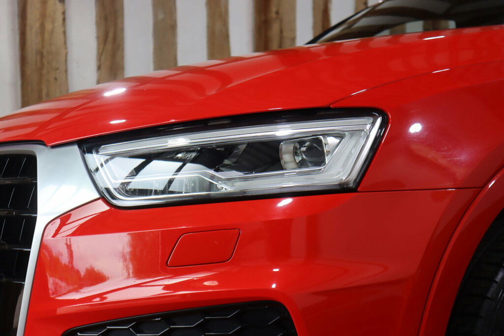 Audi Q3 2.0T Fsi Quattro Black Edition S Tronic White #71