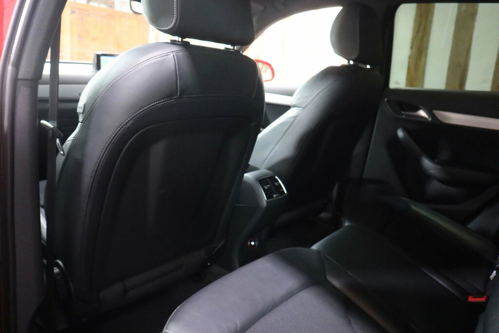 Audi Q3 2.0T Fsi Quattro Black Edition S Tronic White #43