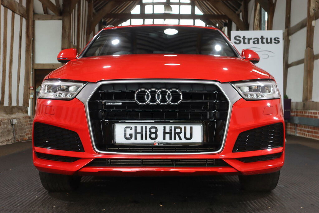 Audi Q3 2.0T Fsi Quattro Black Edition S Tronic White #51