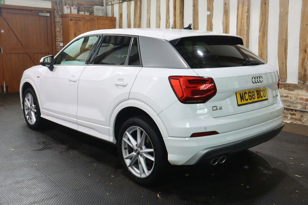 Audi Q2 1.5 Tfsi Cod 35 S Line Euro 6 S S White #4