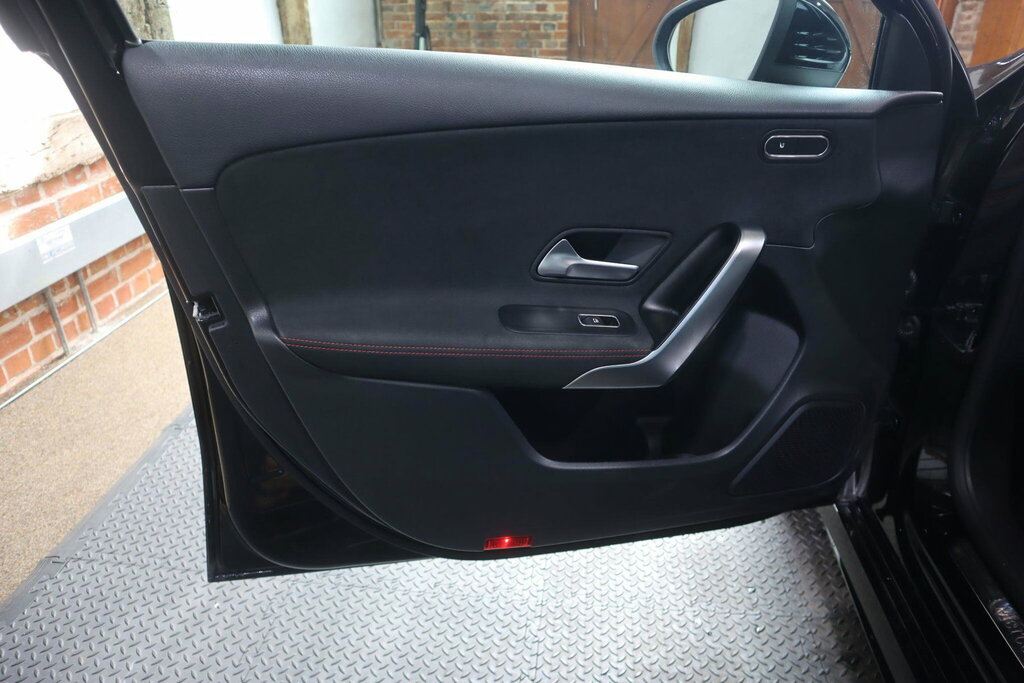 Mercedes-Benz A Class Hatchback White #39