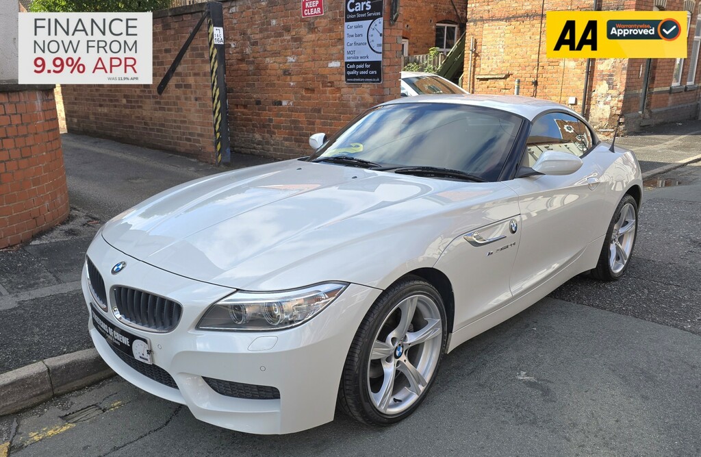 BMW Z4 Convertible 2.0 Z4 Sdrive20i M Sport Roadster 201 White