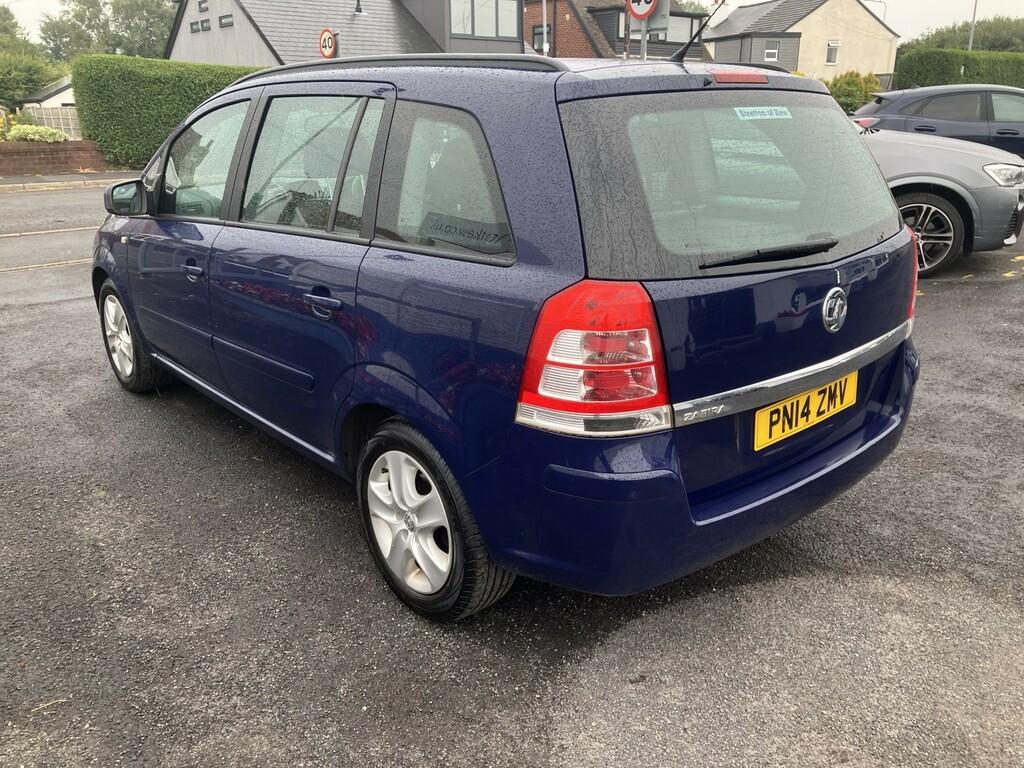 Vauxhall Zafira 1.8 16V Exclusiv PN14ZMV Blue #4