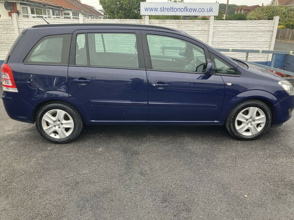 Vauxhall Zafira 1.8 16V Exclusiv Blue