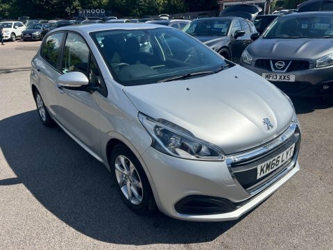 Peugeot 208 1.2 Puretech Active Silver