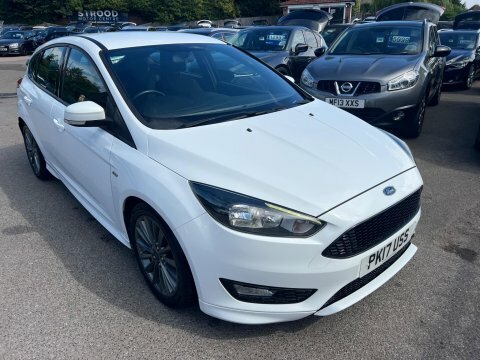 Ford Focus 1.5T Ecoboost St-line PK17USS White