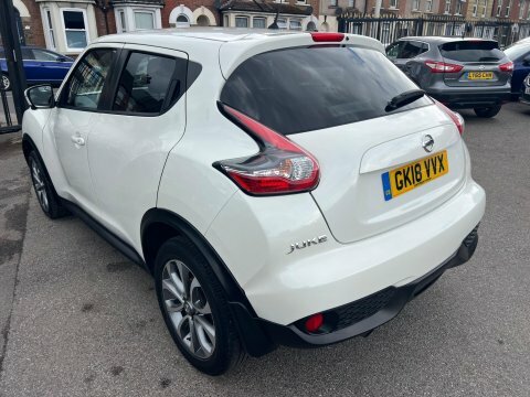 Nissan Juke 1.2 Dig-t Tekna GK18VVX White #3