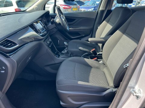 Vauxhall Mokka X Hatchback White #22