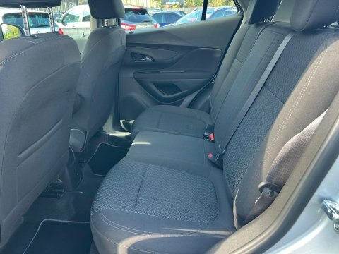 Vauxhall Mokka X Hatchback White #26