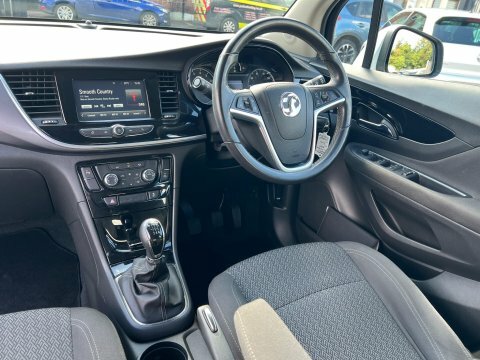 Vauxhall Mokka X Hatchback White #20