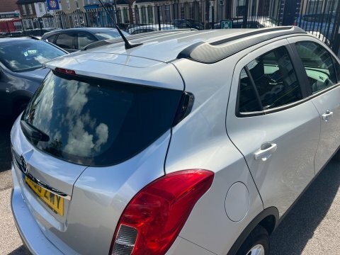 Vauxhall Mokka X Hatchback White #14
