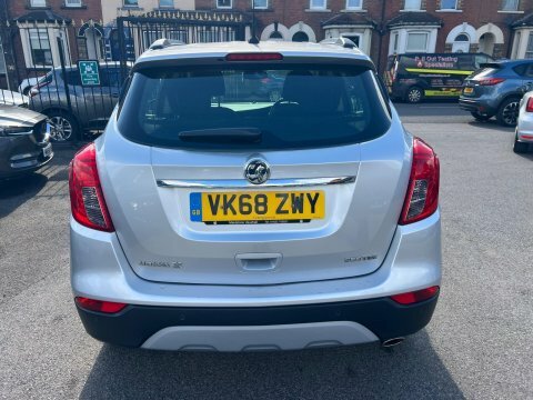 Vauxhall Mokka X Hatchback White #4