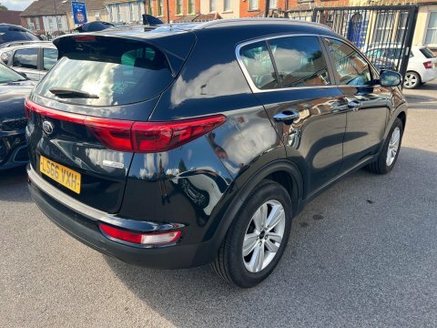 Kia Sportage  Black #5