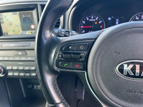 Kia Sportage  Black #18