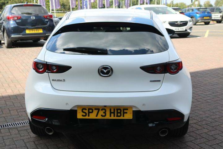 Mazda 3 Homura 2.0 E-skyactiv X Mhev 186 - 2023 73 SP73HBF White #6