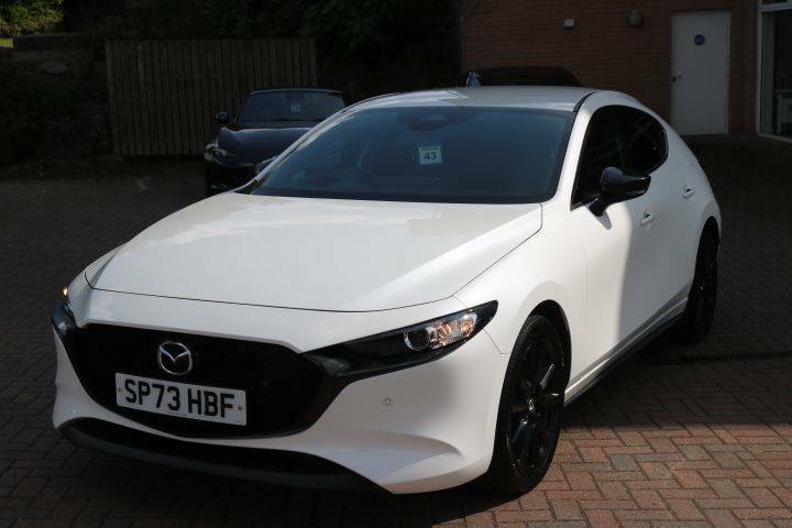 Mazda 3 Homura 2.0 E-skyactiv X Mhev 186 - 2023 73 SP73HBF White #3