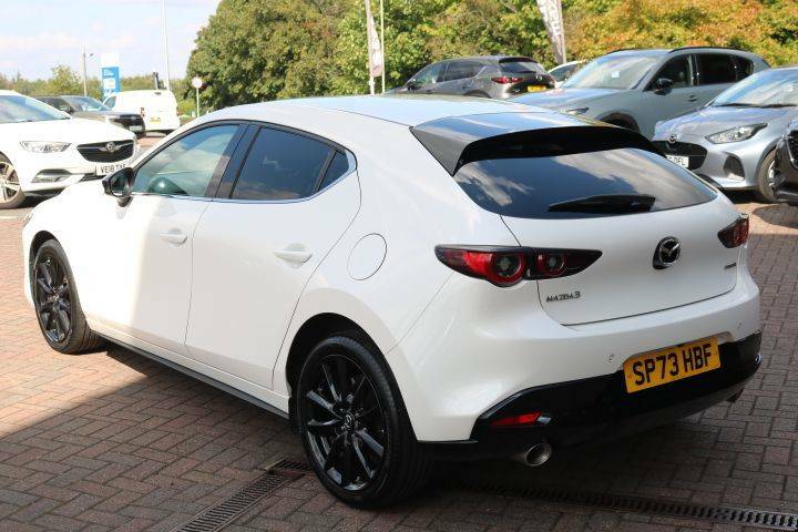 Mazda 3 Homura 2.0 E-skyactiv X Mhev 186 - 2023 73 SP73HBF White #5