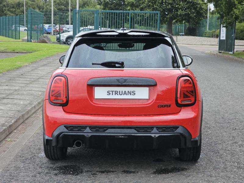 Mini Hatch Cooper Sport 1.5 - 2023 73 DK73JTO Red #3