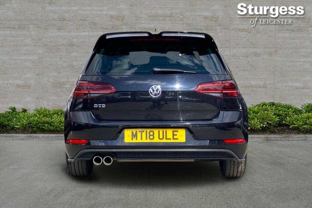 Volkswagen Golf 2L Gtd MT18ULE Black #6
