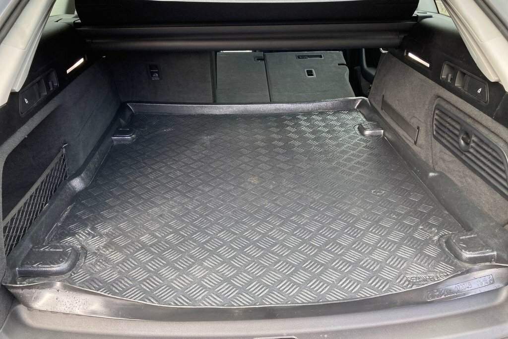 Audi A6 Avant S Line Tech DE24VUG Black #12