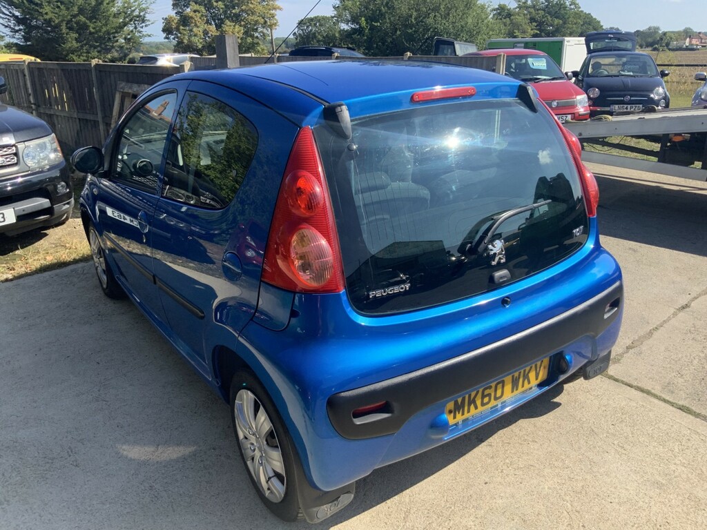 Peugeot 107 1.0 12V Millesim 2010 Grey #3