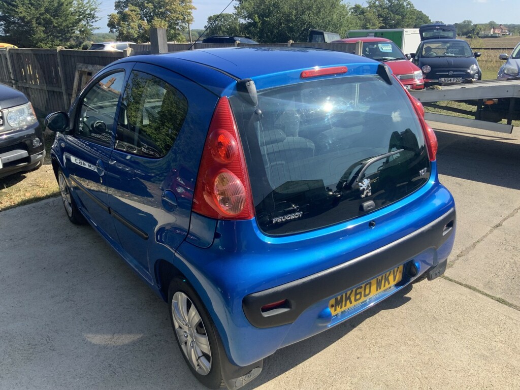 Peugeot 107 1.0 12V Millesim 2010 Grey #4