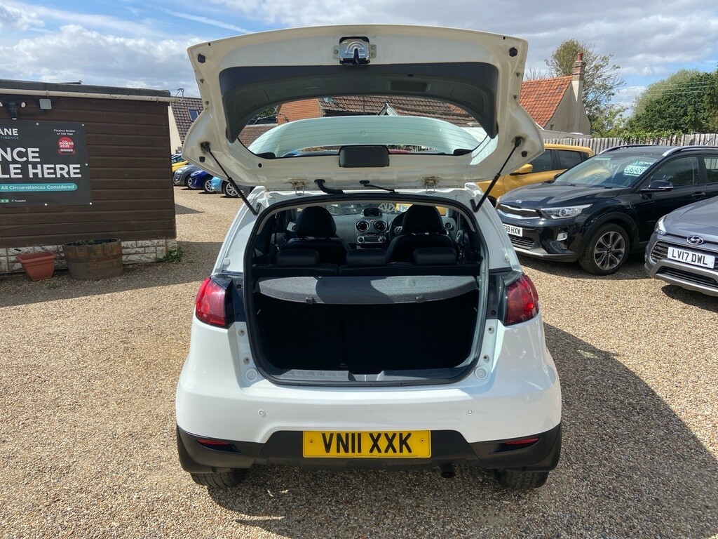 Mitsubishi Colt Hatchback Blue #35