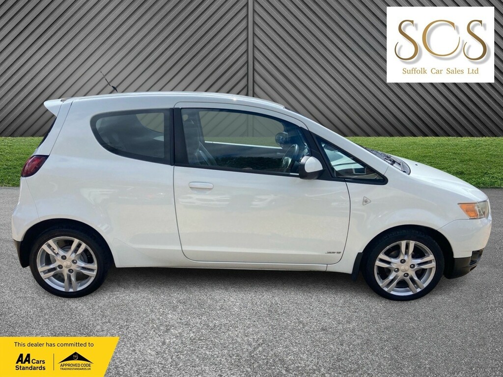 Mitsubishi Colt Hatchback Blue #8