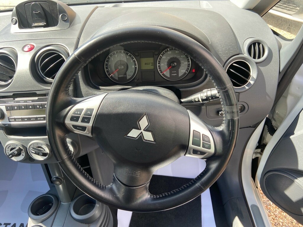 Mitsubishi Colt Hatchback Blue #18