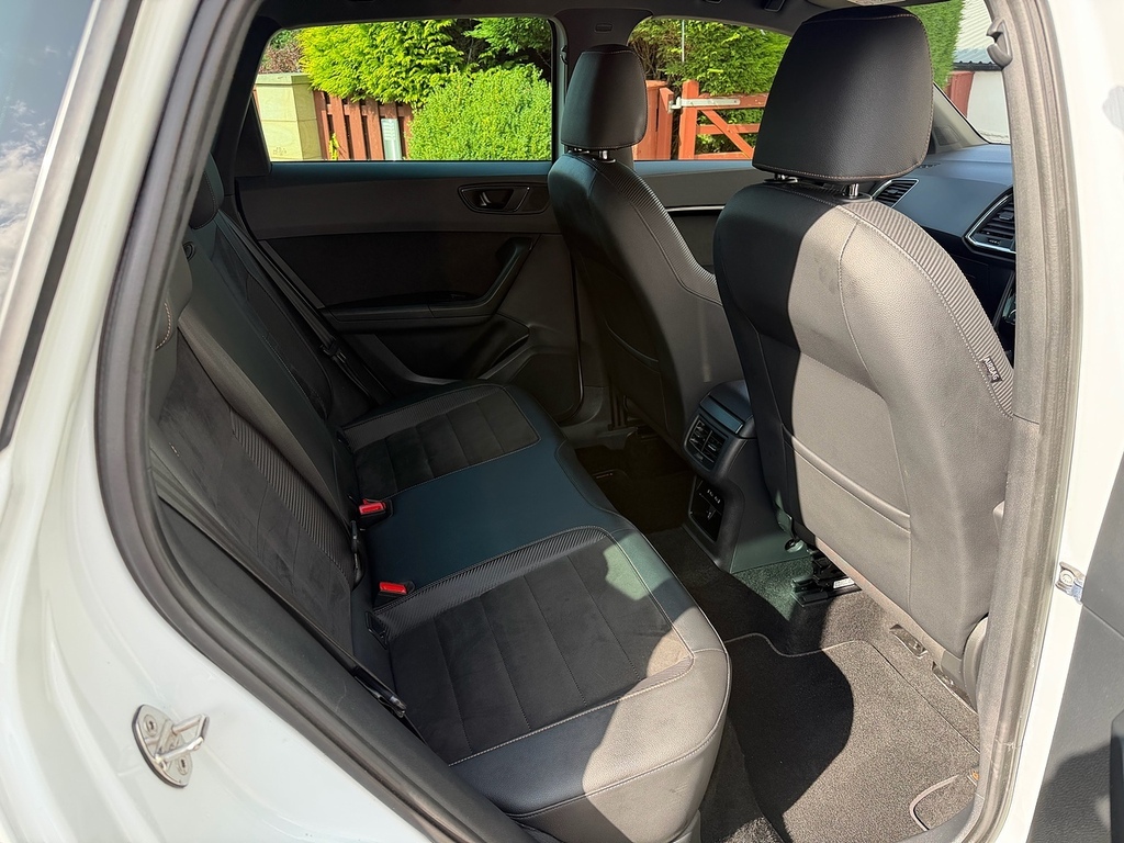 Cupra Ateca  White #100