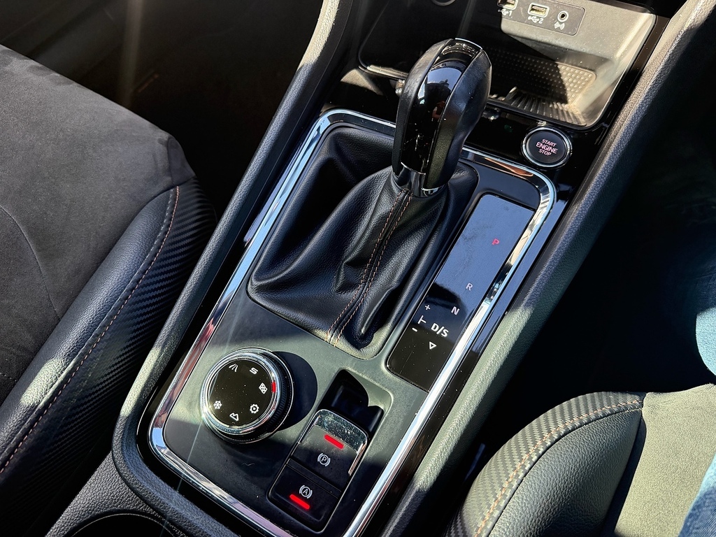 Cupra Ateca Tsi U753 Ulez White #5
