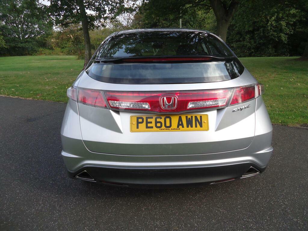 Honda Civic 1.8 I-vtec Es PE60AWN Silver #6