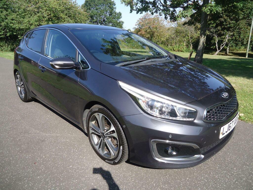 Kia Ceed 1.6 Crdi 3 Euro 6 S S LJ67XGR Silver #3