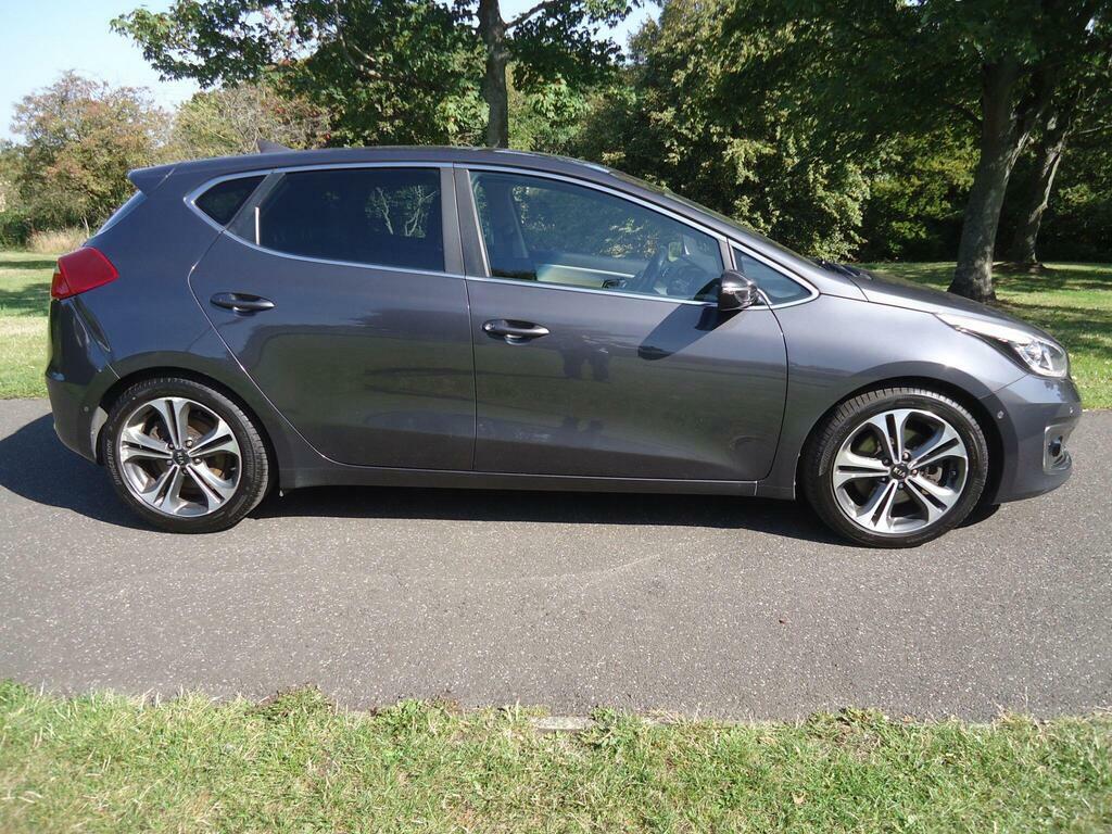 Kia Ceed 1.6 Crdi 3 Euro 6 S S LJ67XGR Silver #4