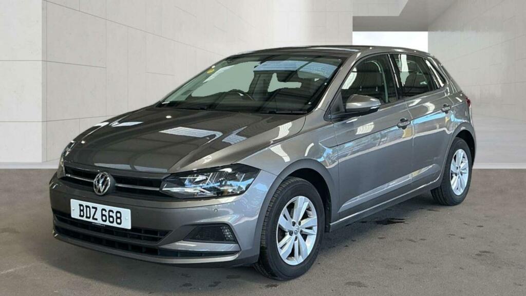 Volkswagen Polo Se Grey #2