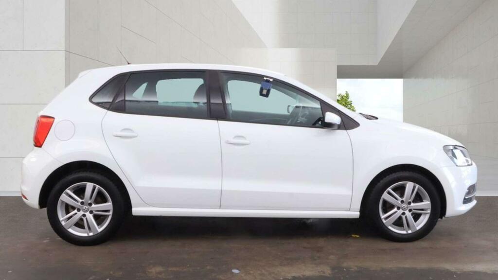 Volkswagen Polo Match Edition White #5