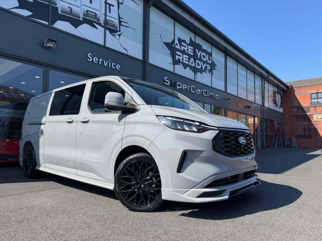 Ford Transit Custom 2.5 320 Duratec 11.8Kwh Limited Crew Van L2 H Grey