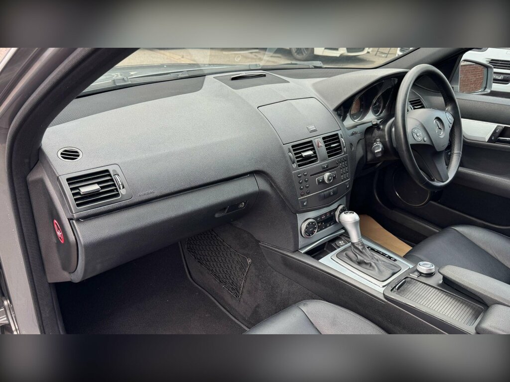 Mercedes-Benz C Class 1.8 C180 Blueefficiency Se Edition 125 156 Bhp Black #8