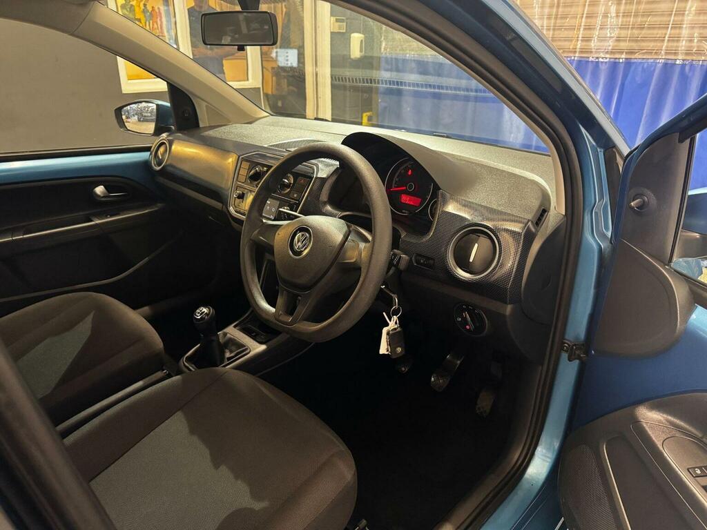 Volkswagen Up Hatchback 1.0 Move Up Euro 6 201666 Blue #6