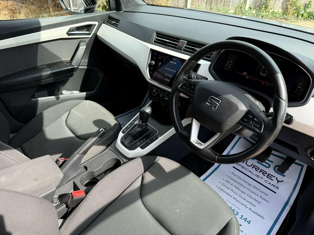 Seat Arona 1L Xcellence Lux YH68HTL Silver #5