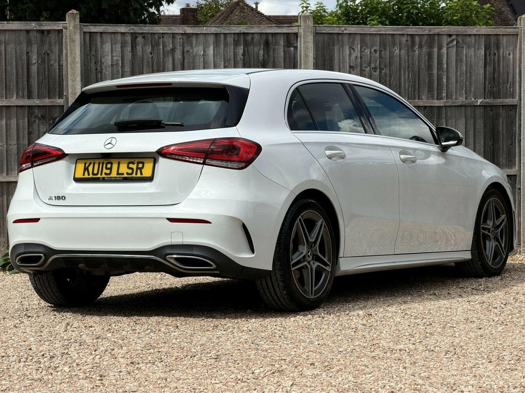 Mercedes-Benz A Class 1.3L Amg Line KU19LSR White #3